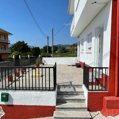 Apartamento De Planta Baja, Con Terraza,barbacoa, Mesa Y Sillas.. 公寓 卡尔诺塔